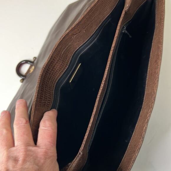 Vintage 70s Shari leather envelope style brown shoulder bag - Picture 4 of 10